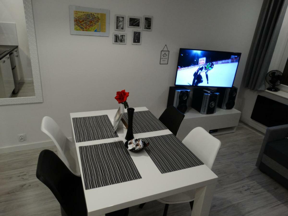 Apartament "Eli" Торунь Экстерьер фото